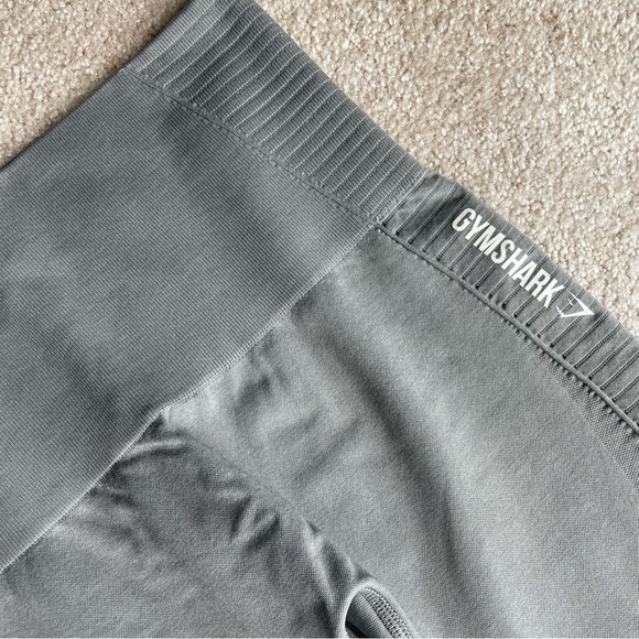 Gymshark | Vital Seamless Leggings | GREY - SMALL - Picture 8 of 9